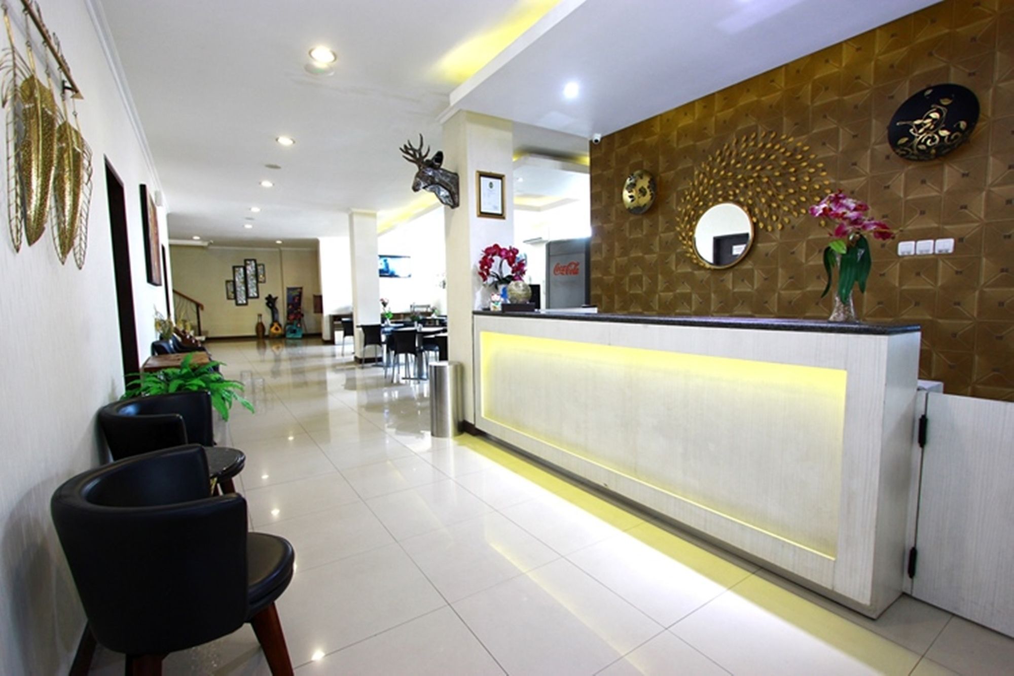 Laxston Hotel Yogyakarta Exterior foto